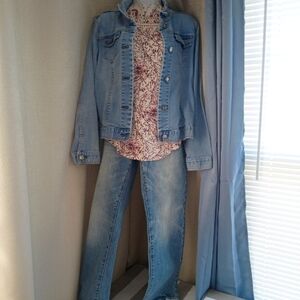 AMERICAN EAGLE classic straight leg denim jeans sized 26